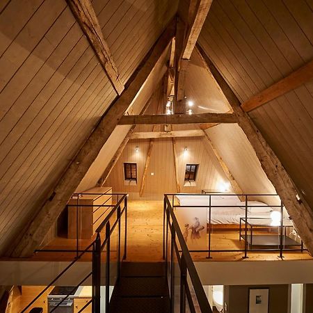 Gite La Passerelle - Manoir Le Plessix Madeuc Corseul Kültér fotó