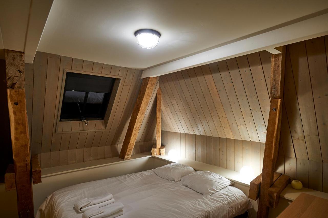 Gite La Passerelle - Manoir Le Plessix Madeuc Corseul Kültér fotó