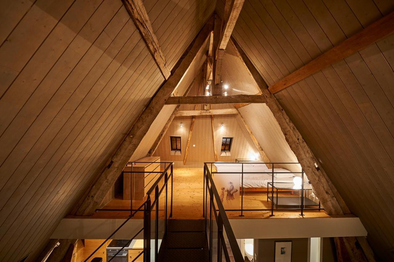 Gite La Passerelle - Manoir Le Plessix Madeuc Corseul Kültér fotó